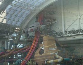 Helicopter ceiling prop falls in New Jersey waterpark pool, injures four