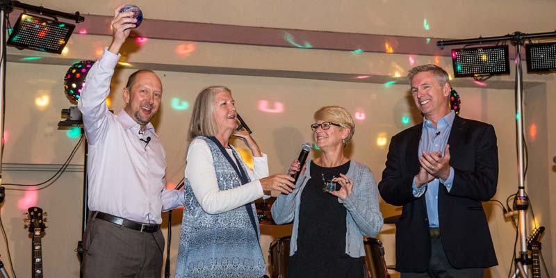 Photo courtesy National Swimming Pool Foundation (NSPF) National Swimming Pool Foundation (NSPF) CEO receives the Blue Mind Award