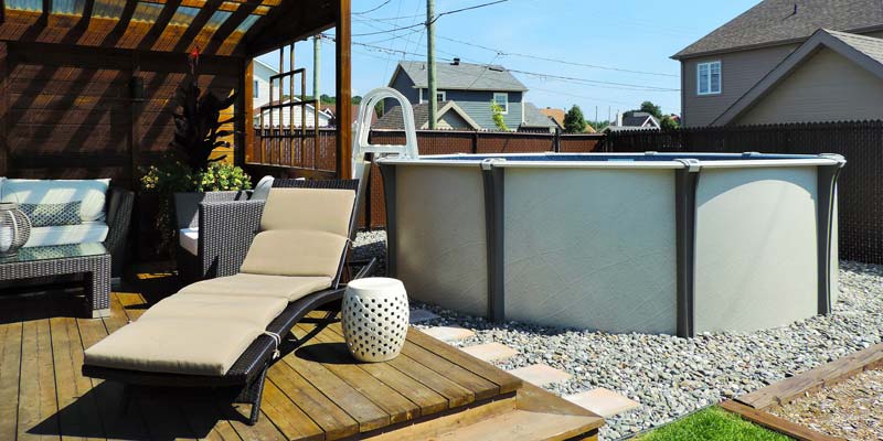 Photo courtesy Soucy Aquatik The Association des commerçants de piscines du Québec (ACPQ) is offering an above-ground pool installer certification course