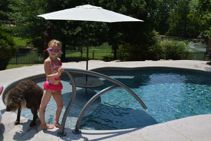 Photo courtesy Inter-Fab Inc. The focus for this homeowner’s pool was a sun shelf, which would serve as the main ‘entertainment’ area in the shallow end.