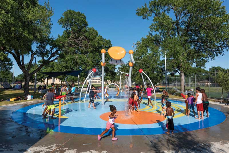 Photos courtesy Dunaway Associates Different areas within a splash pad are designed to attract and encourage a wide range of patrons. Also, using a variety of water features, flow, spacing, size, and colour can make the facility even more accessible to